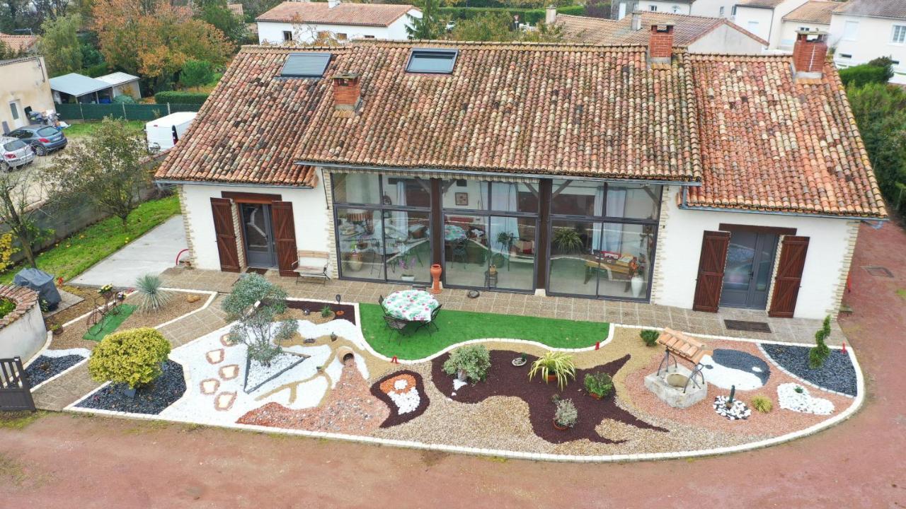 Au Gue Du Bois Bed & Breakfast Neuville-du-Poitou Екстериор снимка